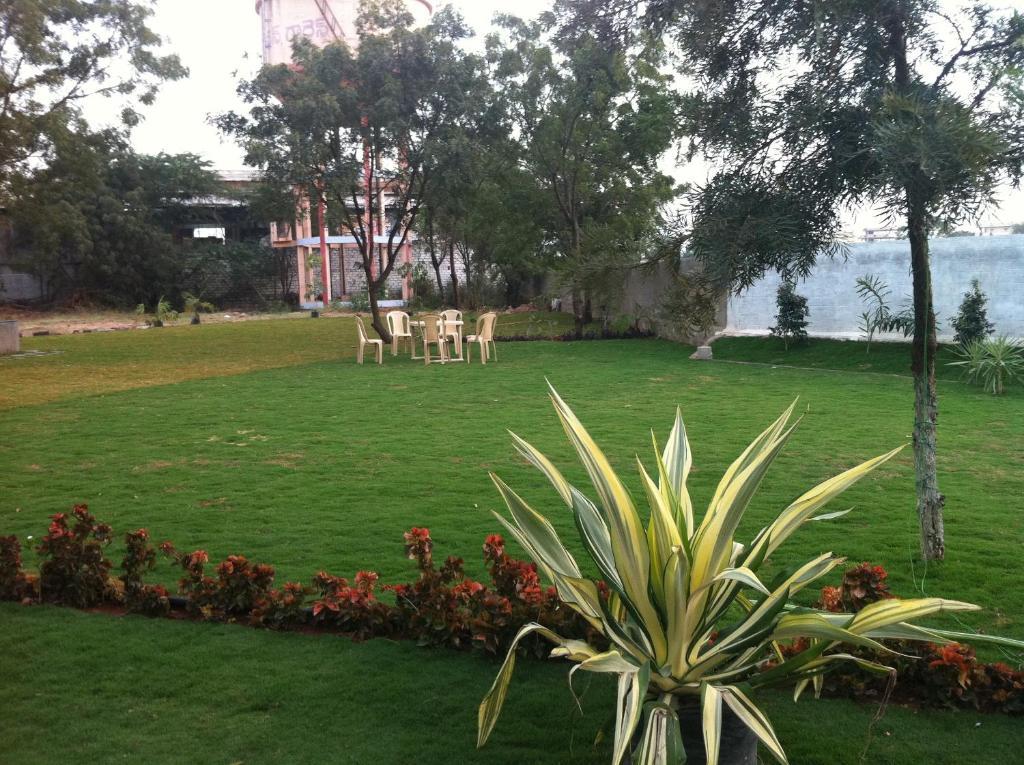Oyster Airport Hotel Χιντεραμπάντ Εξωτερικό φωτογραφία